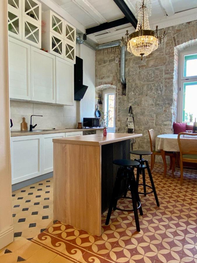 Appartamento Dardin Spalato Esterno foto